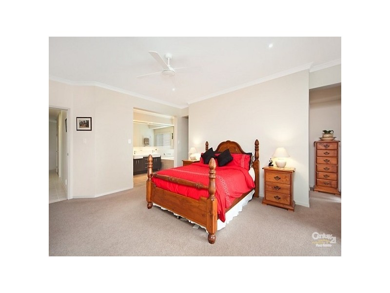 4 Wallaroo Circuit, North Lakes QLD 4509