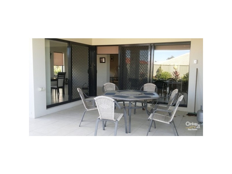 4 Wallaroo Circuit, North Lakes QLD 4509