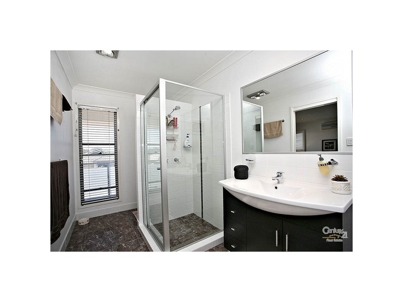 7 Echidna Parade, North Lakes QLD 4509