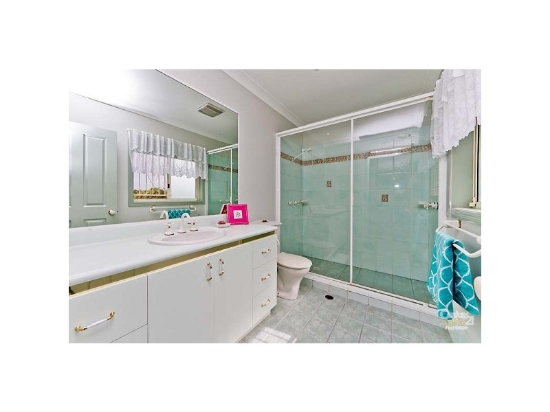 2 Dorchester Court, Murrumba Downs QLD 4503