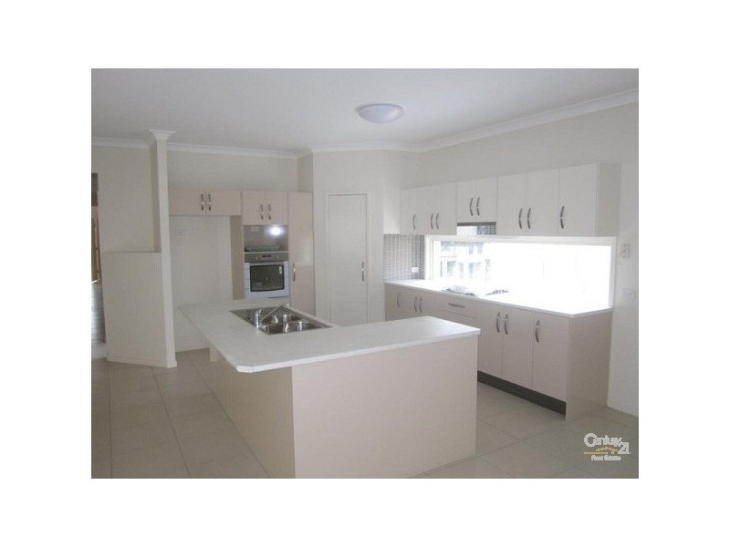 40 Parkway Crescent, Murrumba Downs QLD 4503