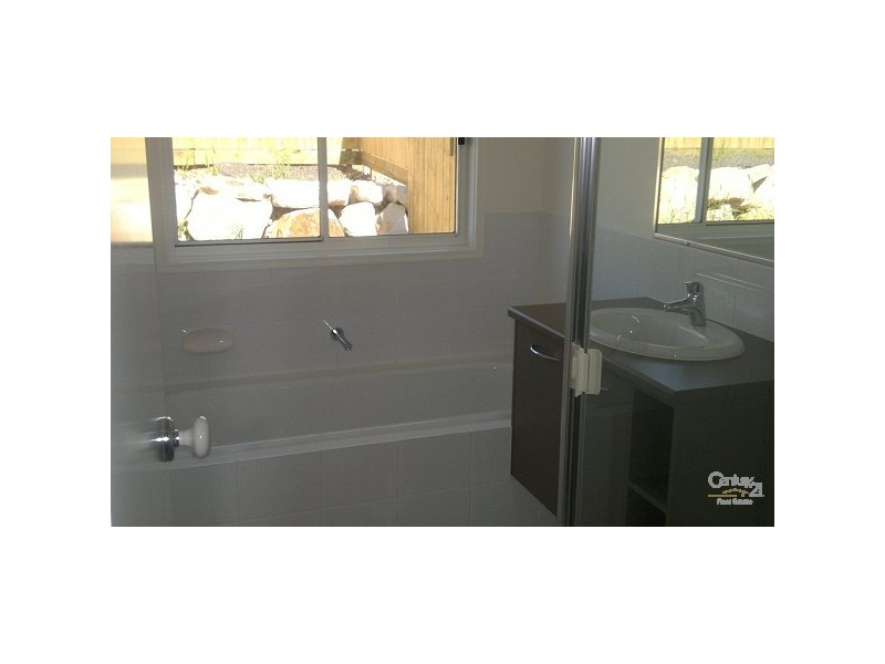 24 Elderflower Circuit, Griffin QLD 4503