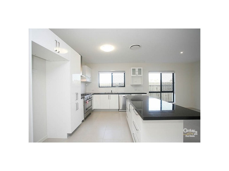 28 Clearwater Crescent, Murrumba Downs QLD 4503