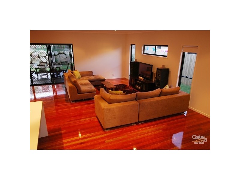 48 Mackintosh Drive, North Lakes QLD 4509