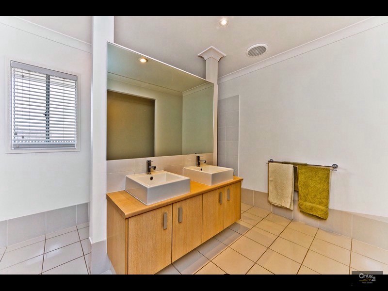 57 POSSUM PARADE, North Lakes QLD 4509