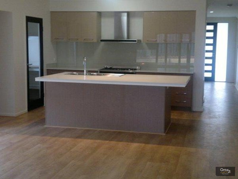 40 Wallis Circuit, North Lakes QLD 4509