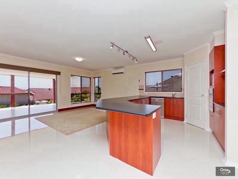 9 Hambelton Crescent, Murrumba Downs QLD 4503