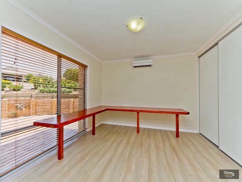 9 Hambelton Crescent, Murrumba Downs QLD 4503