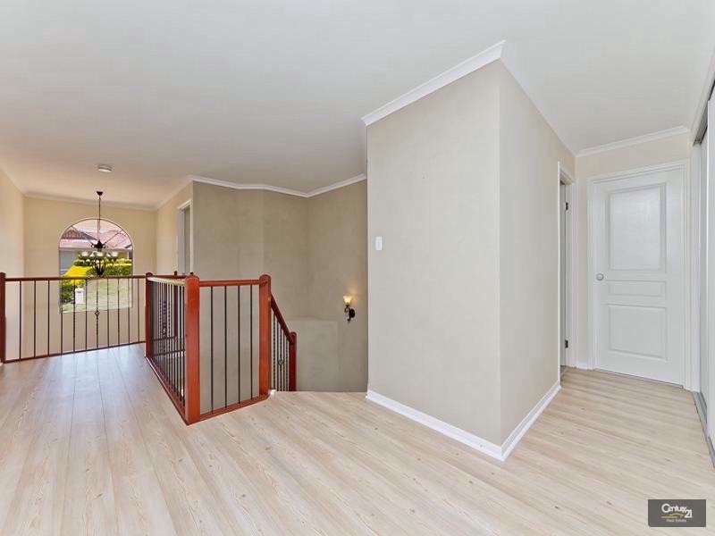 9 Hambelton Crescent, Murrumba Downs QLD 4503