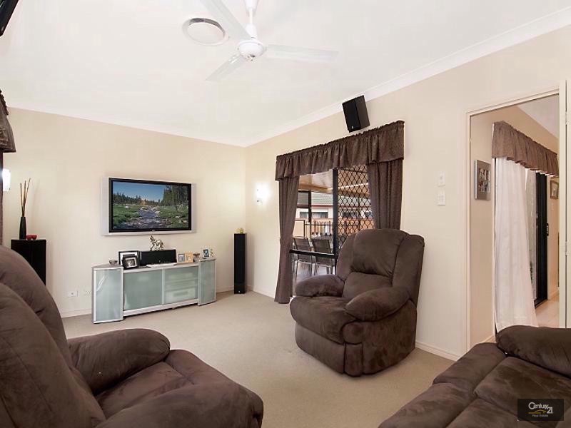 24 Gannet Circuit, North Lakes QLD 4509