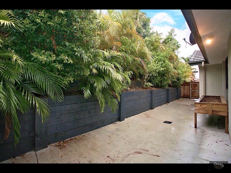 11 Dotterel Crescent, North Lakes QLD 4509