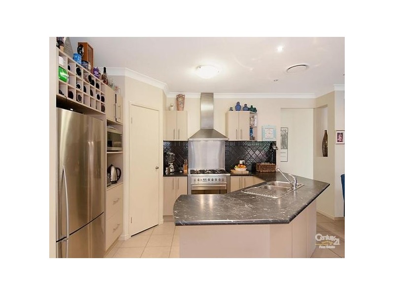 24 Gannet Circuit, North Lakes QLD 4509