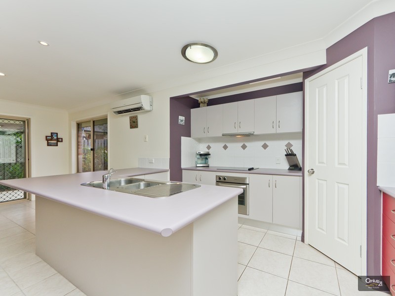 3 Cornelian Court, Kallangur QLD 4503