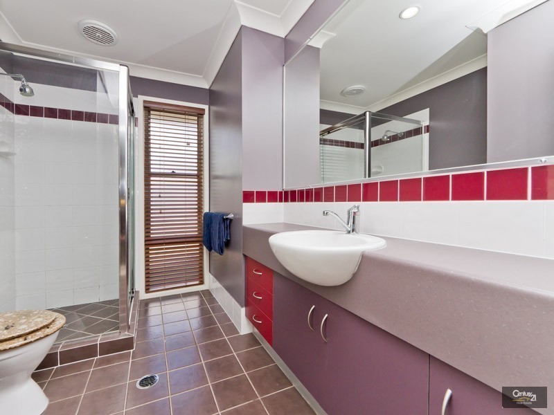 3 Cornelian Court, Kallangur QLD 4503