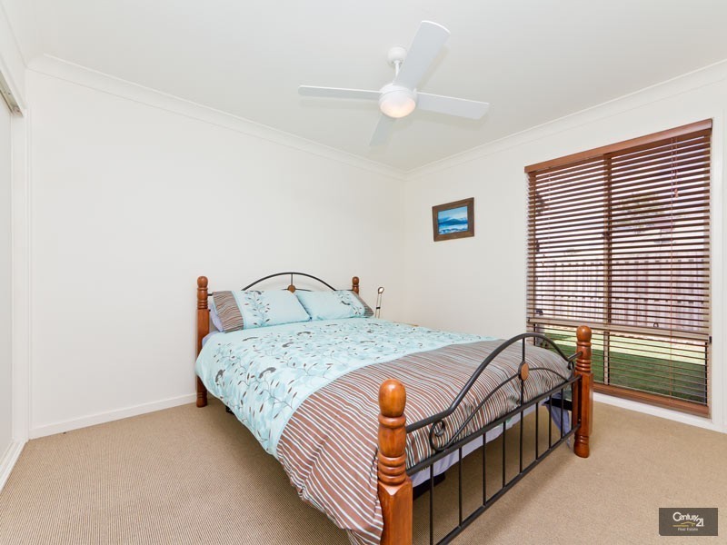 3 Cornelian Court, Kallangur QLD 4503