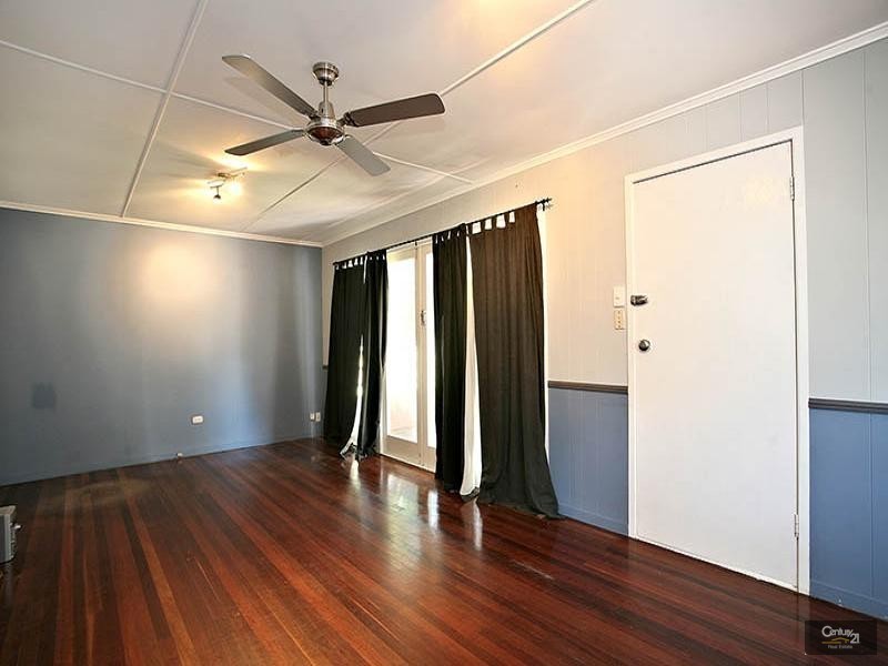 7 Myles Street, Lawnton QLD 4501