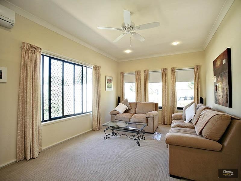 7 Trevino Parade, North Lakes QLD 4509