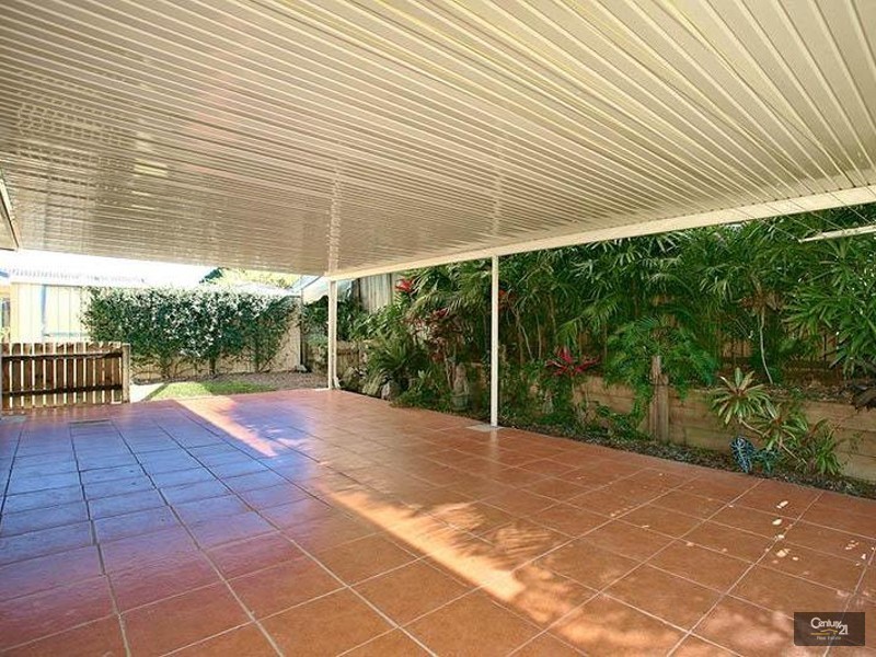 2 Theten Court, Kallangur QLD 4503