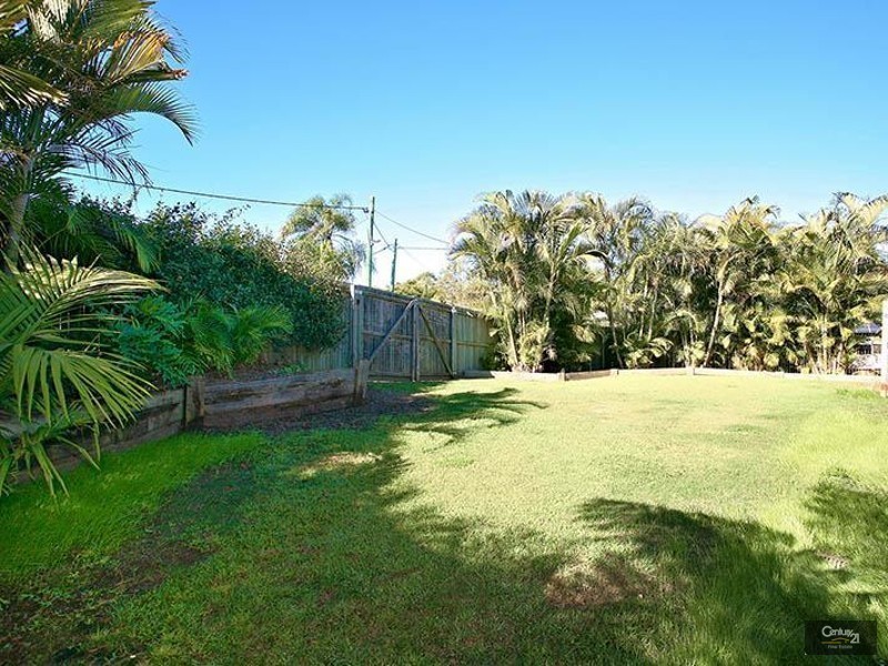 2 Theten Court, Kallangur QLD 4503
