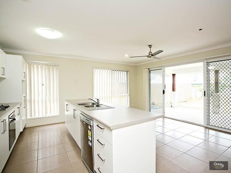 16 Bottle Tree Crescent, Mango Hill QLD 4509