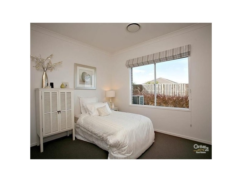 15 Gleeson Street, North Lakes QLD 4509