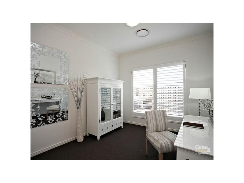 15 Gleeson Street, North Lakes QLD 4509