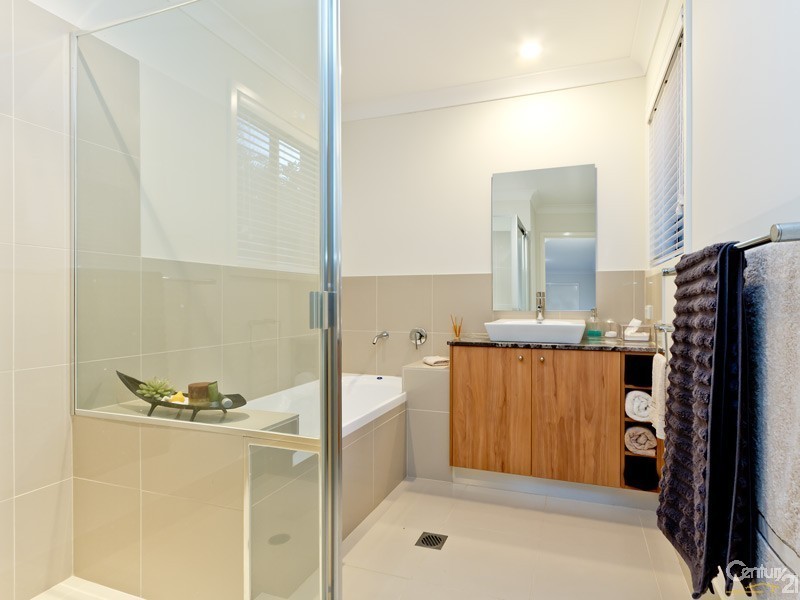 12 Mossglen Close, Murrumba Downs QLD 4503