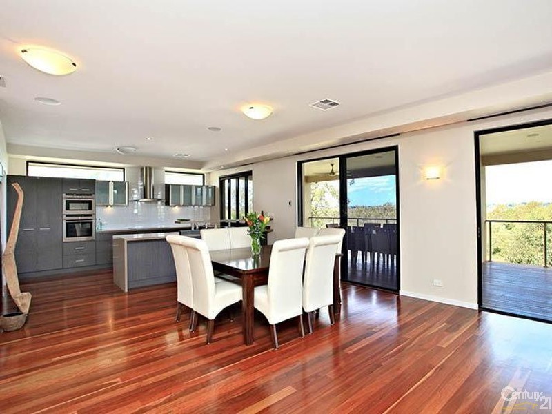 9 Lough Court, Murrumba Downs QLD 4503