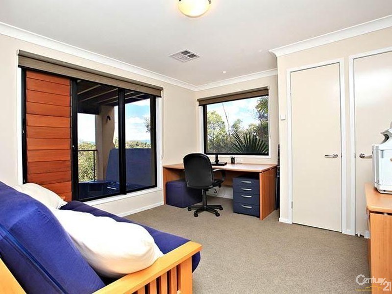 9 Lough Court, Murrumba Downs QLD 4503