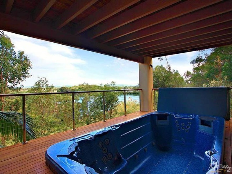 9 Lough Court, Murrumba Downs QLD 4503