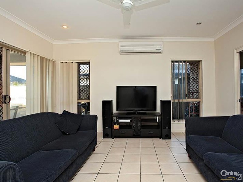 12 Wallaby Street, North Lakes QLD 4509