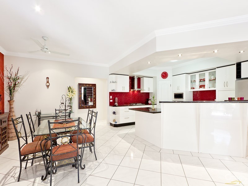 31 Whittome Esplanade, Murrumba Downs QLD 4503
