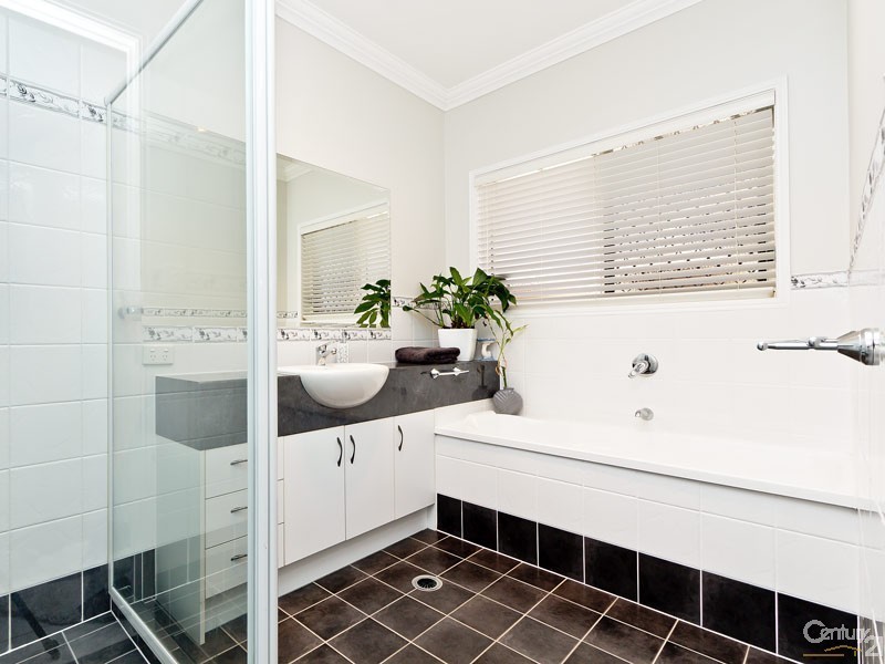 31 Whittome Esplanade, Murrumba Downs QLD 4503