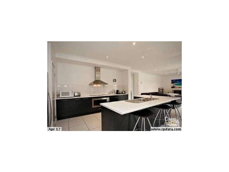 44 Kurrajong Circuit, North Lakes QLD 4509