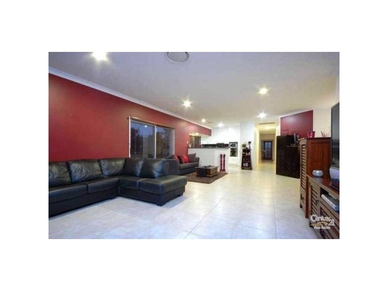 2 Douglas Circuit, North Lakes QLD 4509