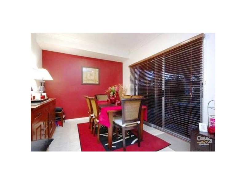 2 Douglas Circuit, North Lakes QLD 4509