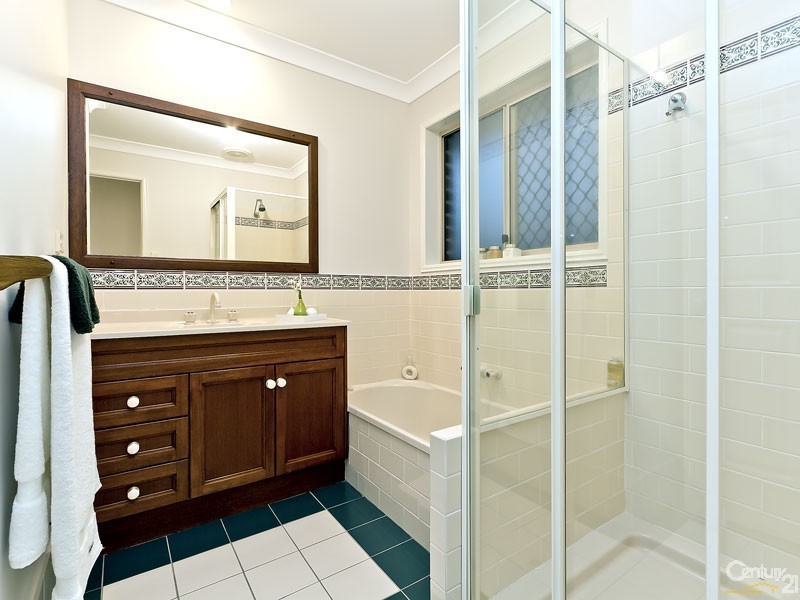 7 Kingshand Drive, Murrumba Downs QLD 4503