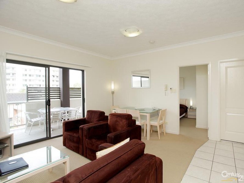 16/41 Anzac Avenue, Redcliffe QLD 4020