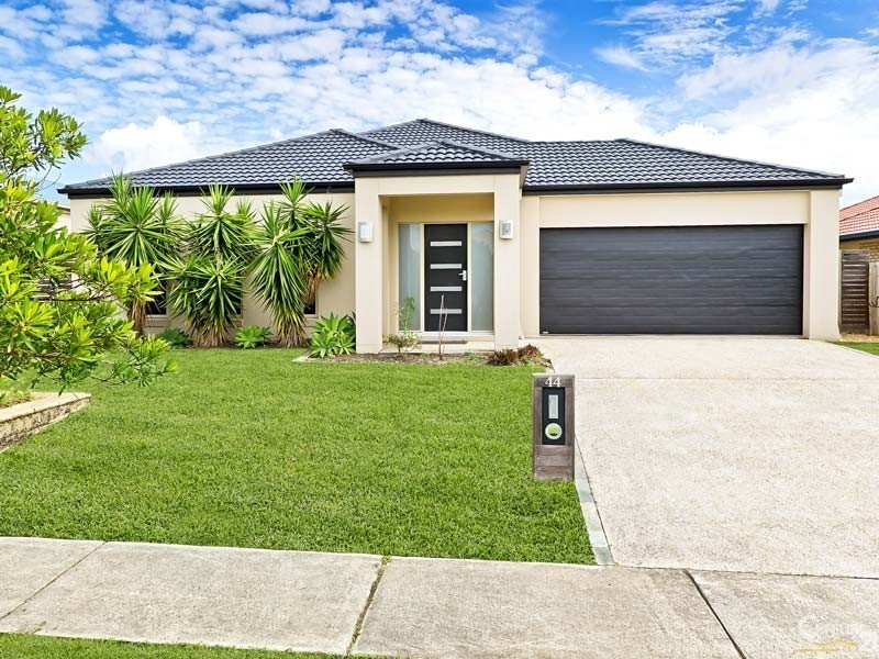 44 Kurrajong Circuit, North Lakes QLD 4509