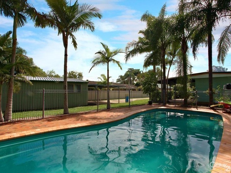 15 Cotswold Street, Morayfield QLD 4506