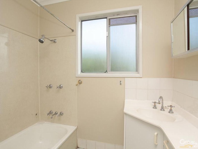 15 Cotswold Street, Morayfield QLD 4506
