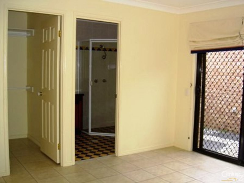 North Lakes QLD 4509