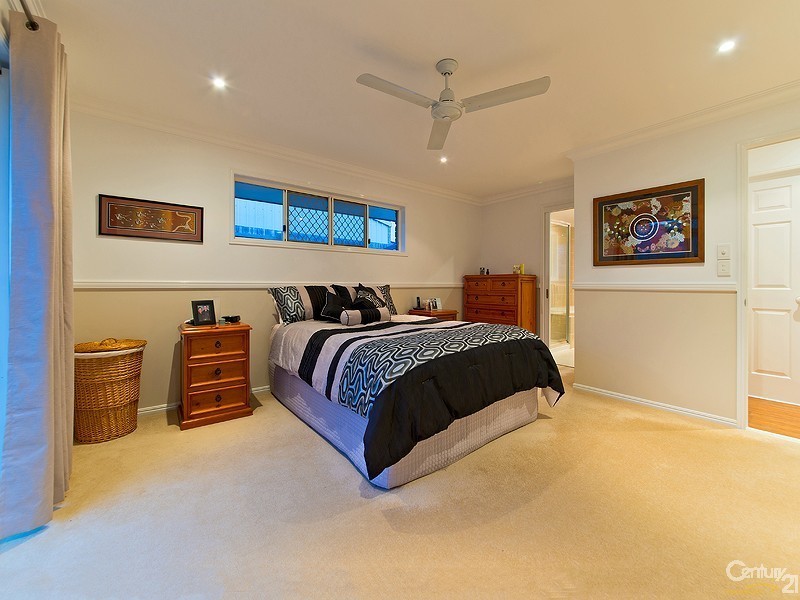 6 Alambi Court, Rothwell QLD 4022