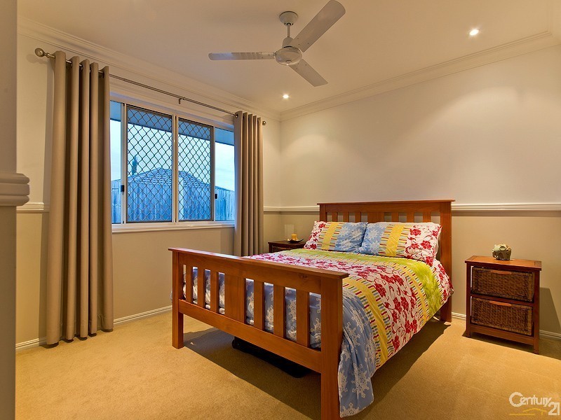 6 Alambi Court, Rothwell QLD 4022