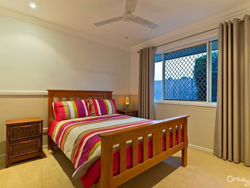 6 Alambi Court, Rothwell QLD 4022