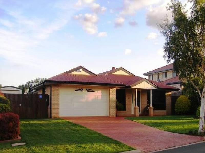 9 Brampton Close, Redland Bay QLD 4165