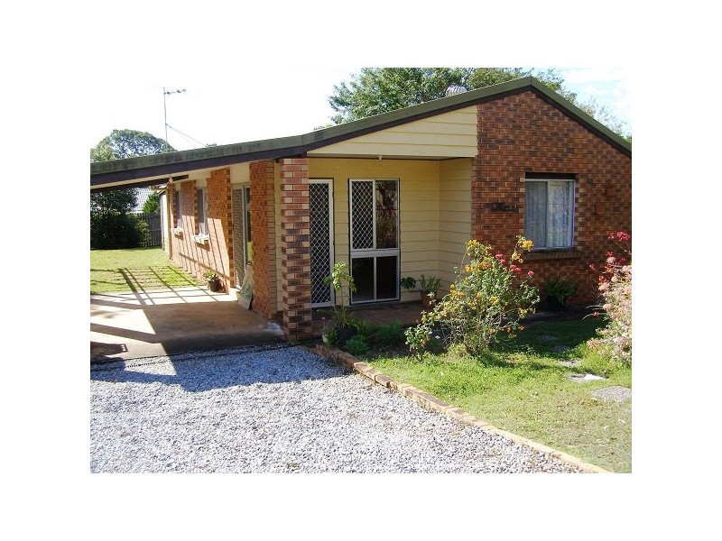 32 Magnolia Parade, Victoria Point QLD 4165