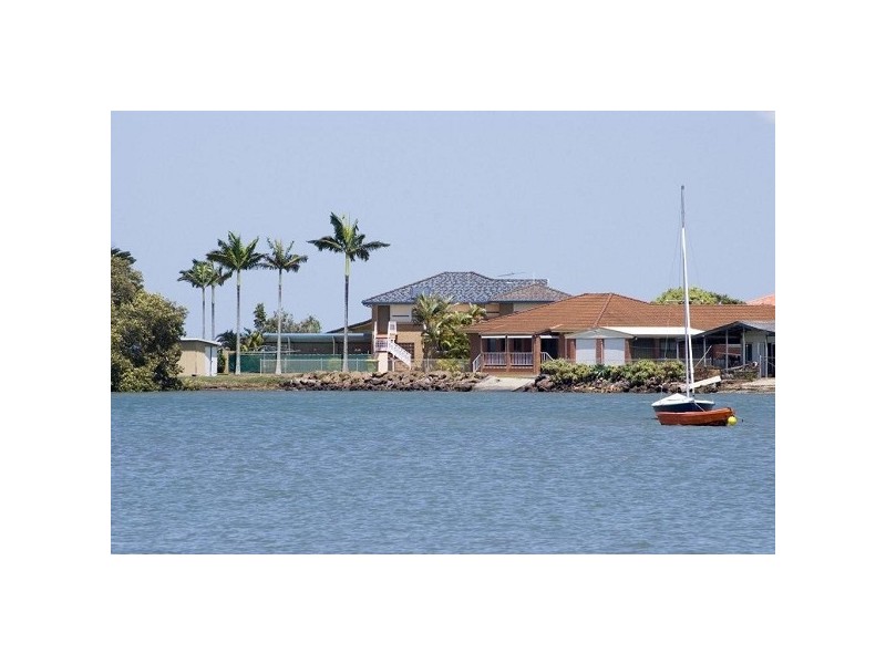 31 Base Street, Victoria Point QLD 4165