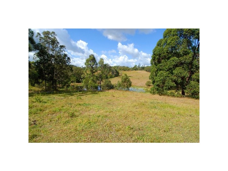 2 Old Mill Road, Carters Ridge QLD 4563