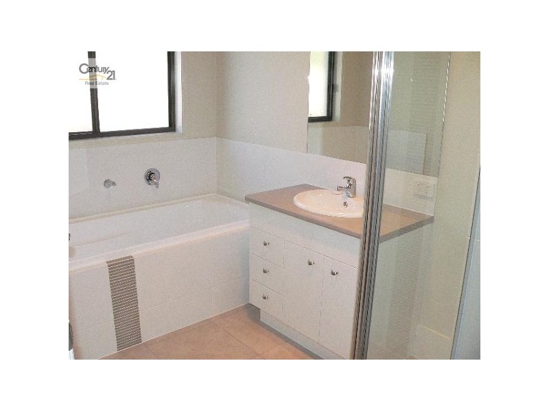 12 Burrell Ave, Eumundi QLD 4562